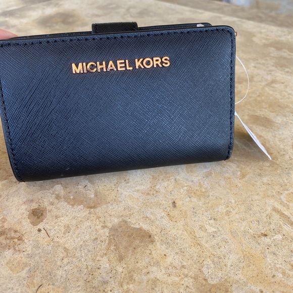 NWT Michael Kors Emmy Grommet Satchel&wallet - Picture 8 of 13